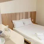 Mari Al Deluxe فندق ساراندا