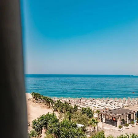 Mari Al Deluxe Hotel Sarandë