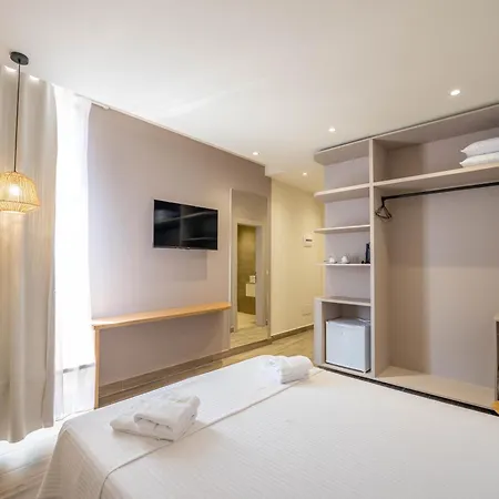 Mari Al Deluxe Hotel Saranda