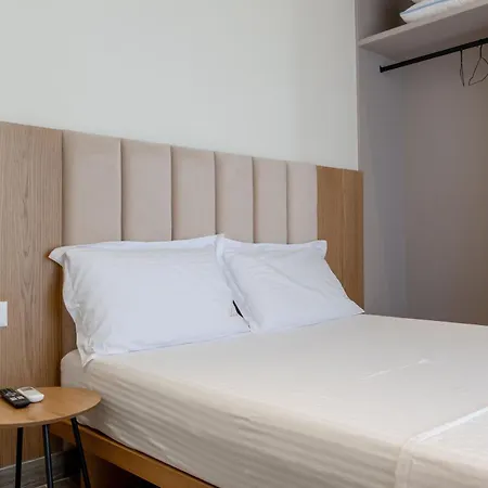 Hotel Mari Al Deluxe 4*