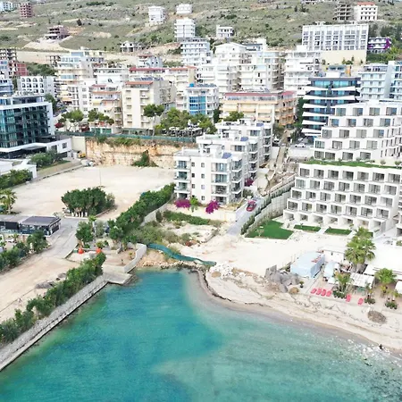 Mari Al Deluxe Hotel Sarandë
